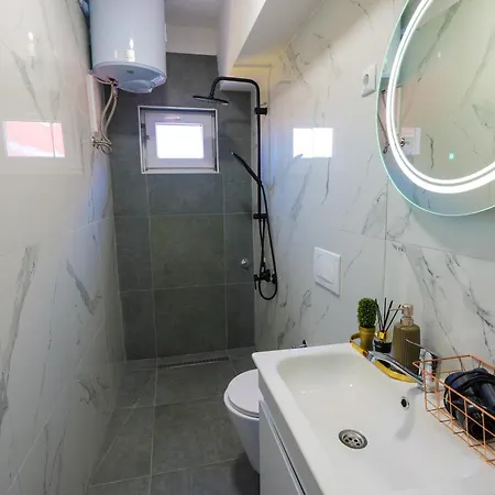 Khalilah 1 アパート *