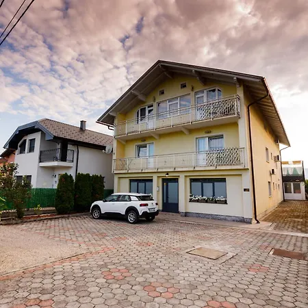 Khalilah 1 * Bihac